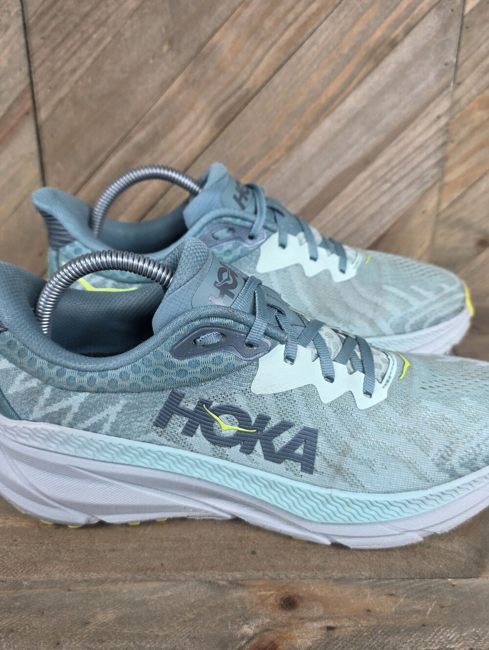 Hoka Challenger ATR 7 Womens Athletic Running Shoes Size 9 B Mist Green Trellis